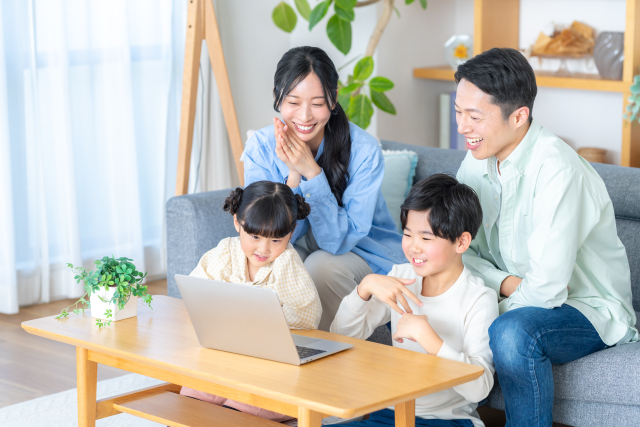 支障が出るほど遅くなることはほぼない。安いので、オススメ！